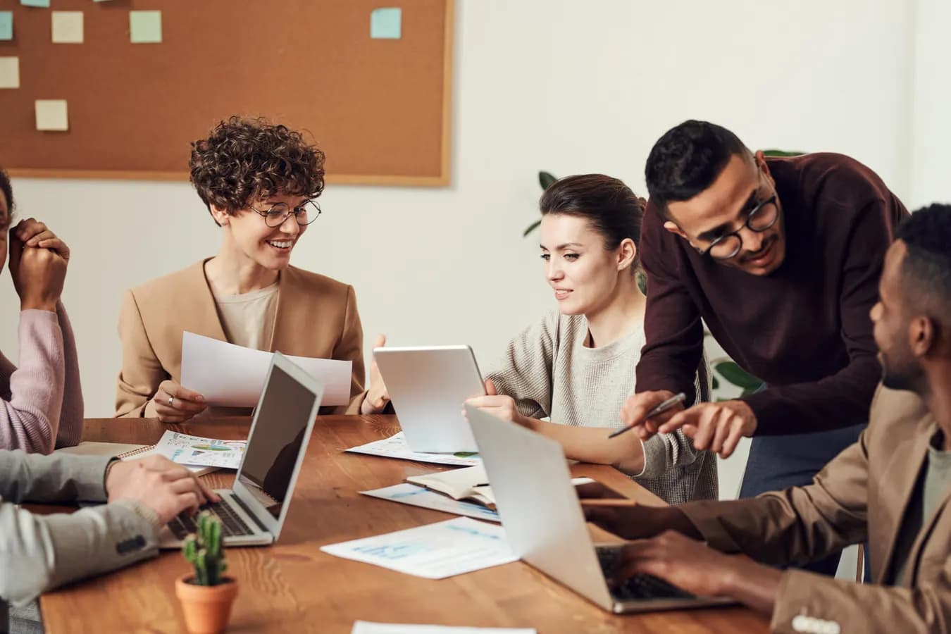 Headhunter: Die Brücke zwischen Unternehmen und Top-Talenten
