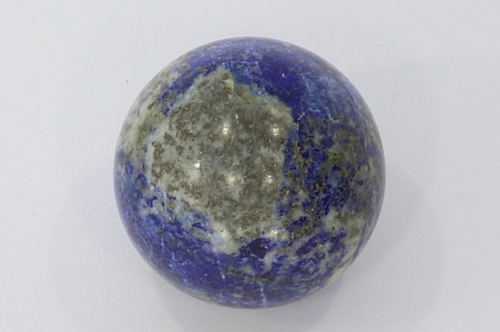 lapislazuli kaufen als Edelstein des Himmels und der Stärke