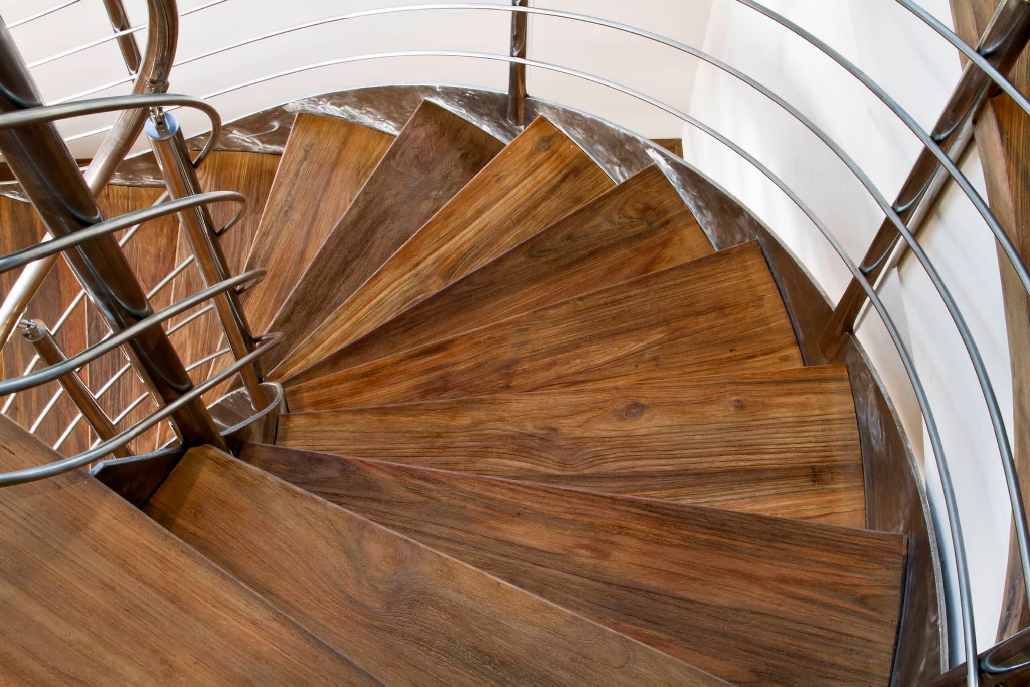Treppen berechnen Formeln einfach erklärt: Schritt für Schritt zur perfekten Treppe