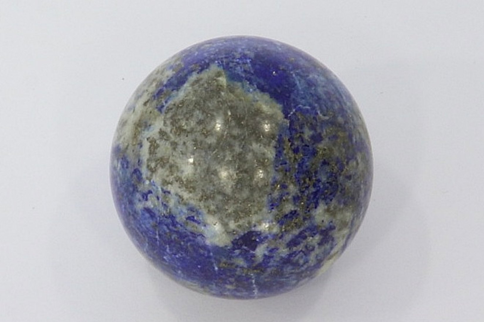 lapislazuli kaufen als Edelstein des Himmels und der Stärke