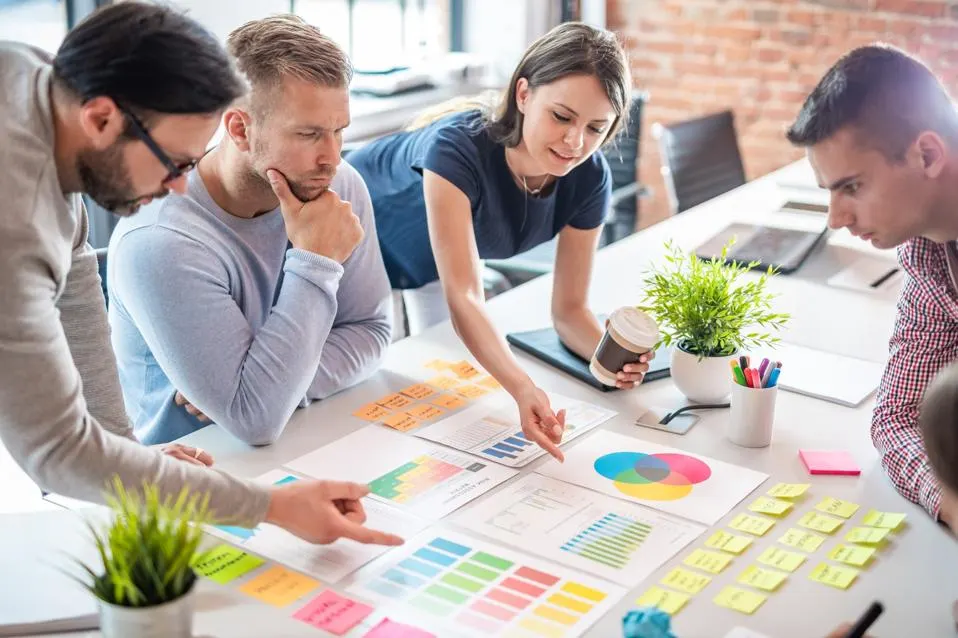 Storytelling im Online-Marketing: Wie eine Werbeagentur Wien die Markenbindung stärkt